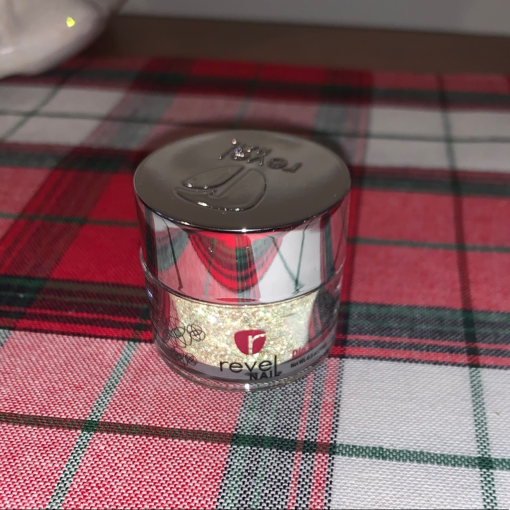 Revel Nail dip powder DOR20-4